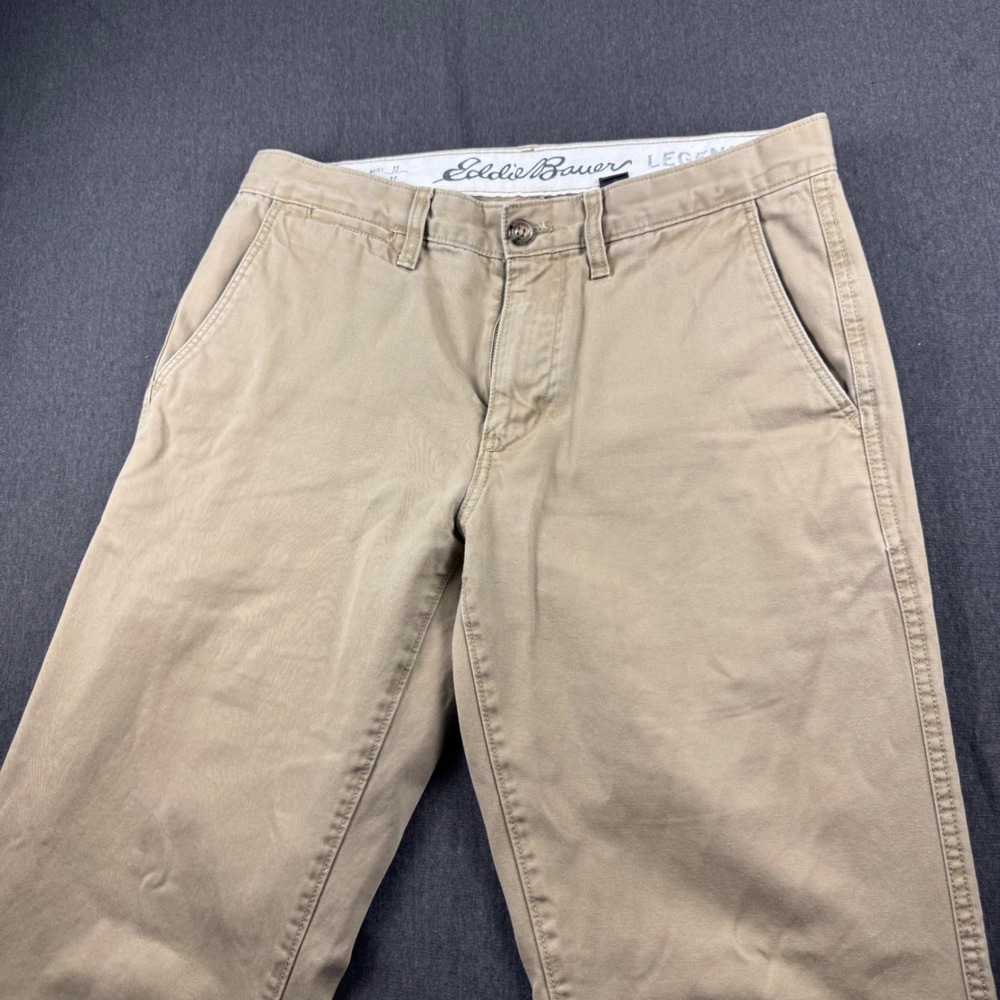 Eddie Bauer Legend Wash Chino Pants Mens 33x32 Classic Fit Khaki Tan Cotton